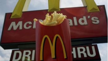 McDonald’s оптимизирует процесс приема заказов с помощью искусственного интеллекта