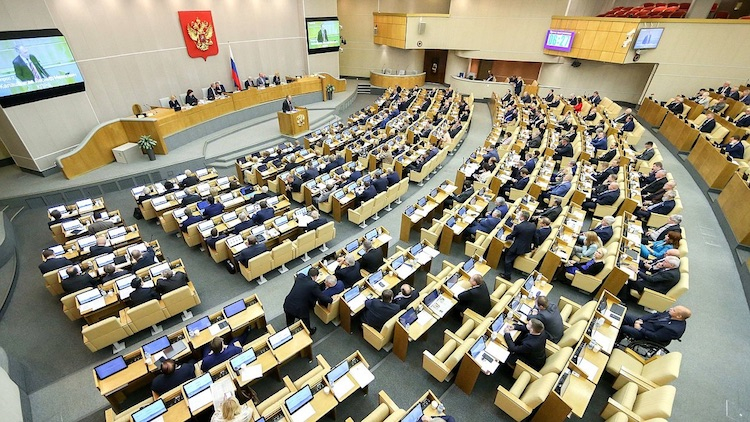 Госдума приняла законопроект, который позволит штрафовать сайты за нарушение прав россиян