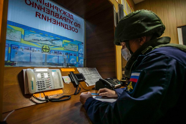 Российских военных обеспечат безопасными отечественными смартфонами